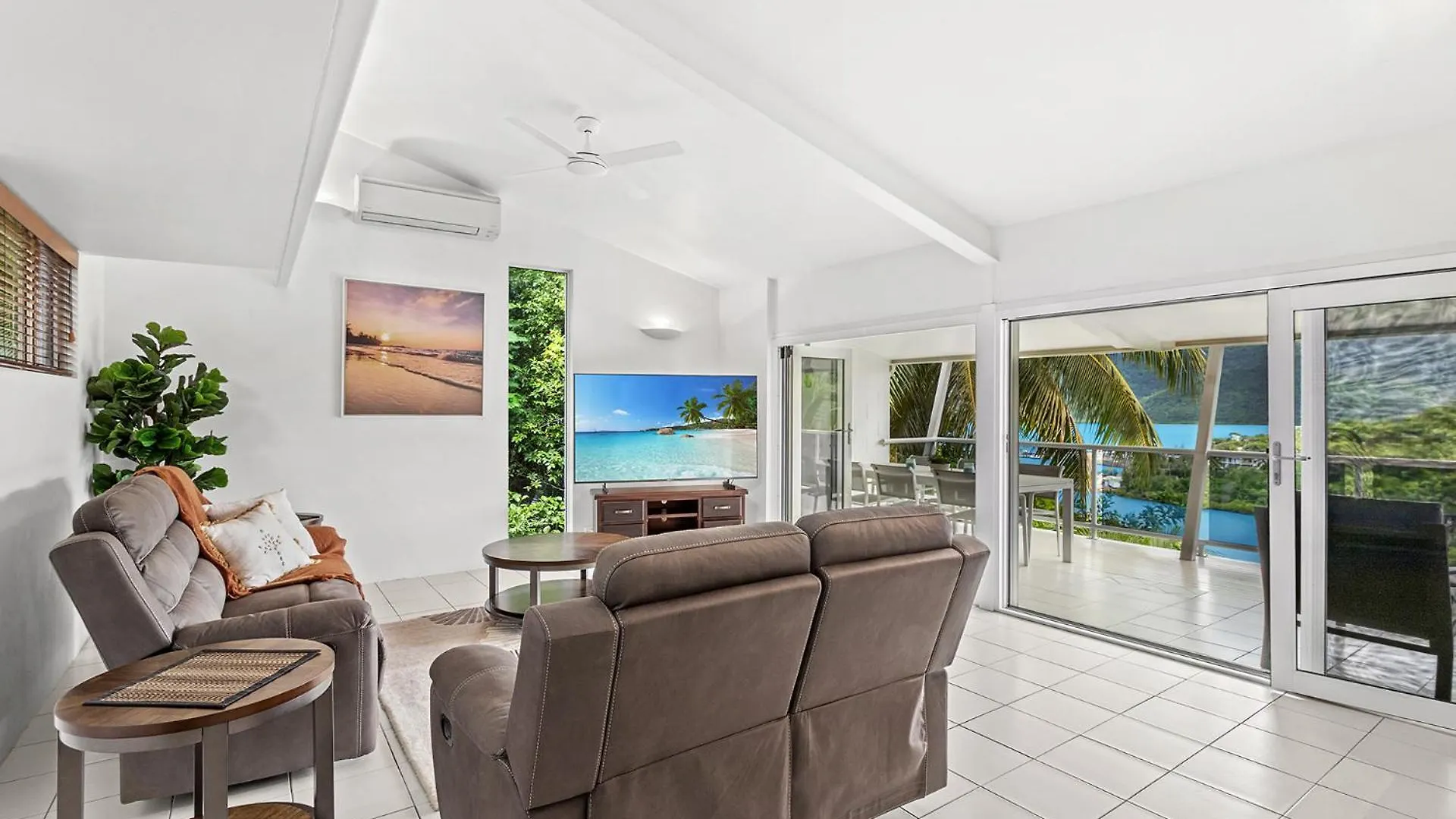 Holiday home Shutehaven Hideaway Villa Shute Harbour Australia