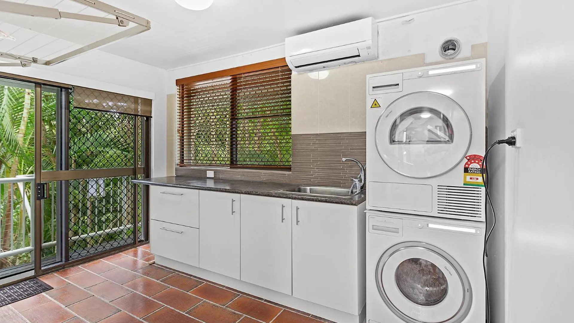 Shutehaven Hideaway Villa Shute Harbour Australia